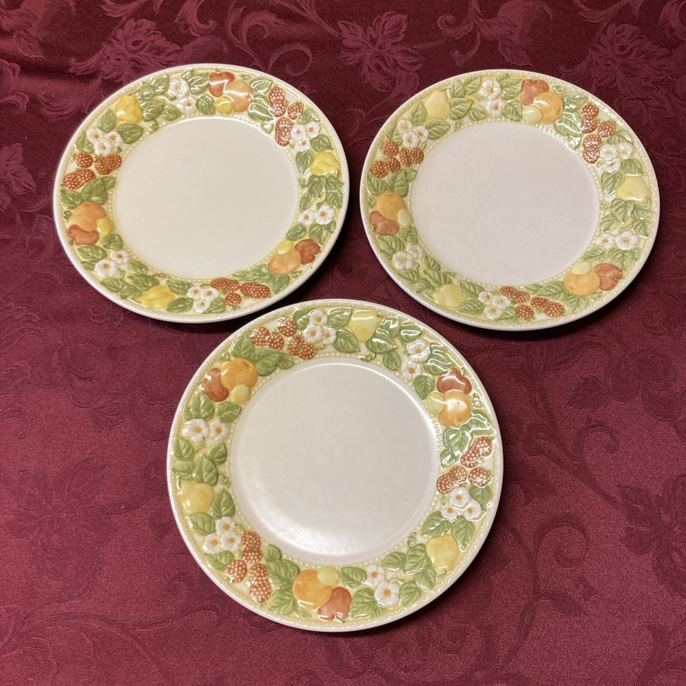 Set of 3- Vintage (1960's) Vernon Metlox "Della Robbia" 10.5" Dinner Plates